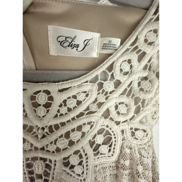 Eliza J Womens Lace Tiered Ivory Maxi Dress Boho Cottagecore Sz 12 - Picture 7 of 10